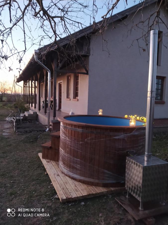Apartament Napkelte Vendeghaz Segedyn Zewnętrze zdjęcie
